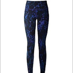 Lululemon Wunder Under Crop II *Full On Luon